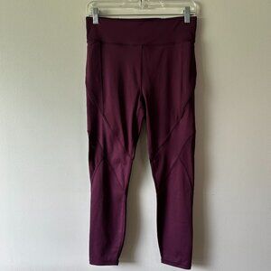 Fabletics Women's High waisted Merlot Leggings with Pockets Size Medium